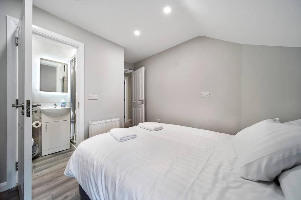 Hilltop View 'Sleeping 5 Guests' Londonderry Exterior photo